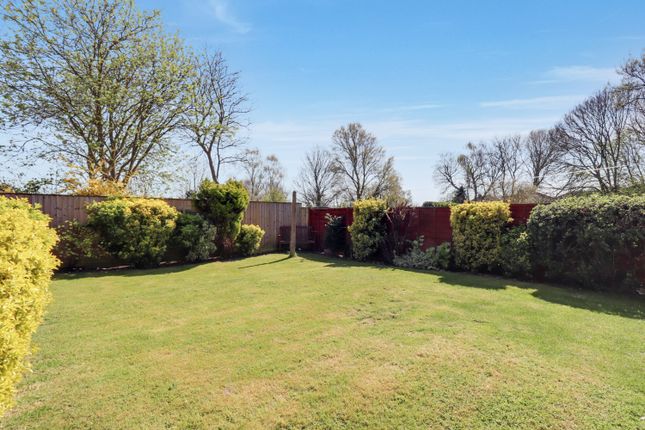 44, Sides Road, Pontefract photo 2