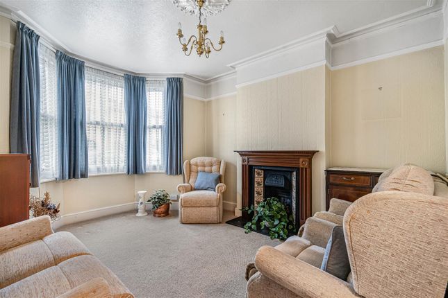 4, Hardman Road, Kingston Upon Thames photo 2