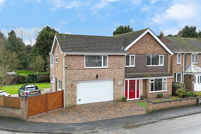 Detached house for sale in Knightsbridge Road, Messingham, Scunthorpe