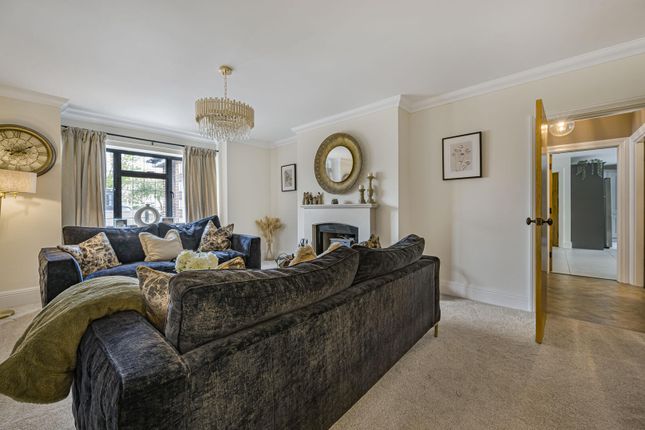 20, Parkwood Road, Bexley photo 2