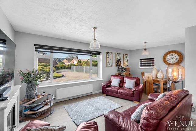 12 Hillview Crescent, Baldwins Gate, Staffordshire photo 3