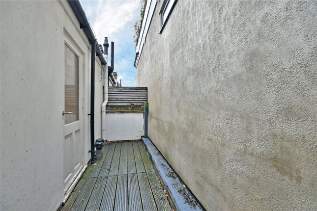 2, Weymouth Terrace, London photo 4