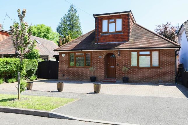 Thumbnail Detached house for sale in Chestnut Grove, Woking