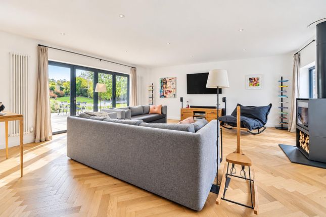 Old Priory Road, Easton-In-Gordano Bristol photo 4