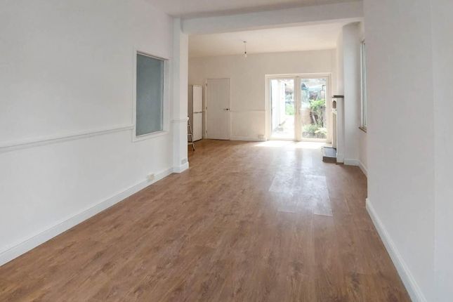 18, Cromwell Road, Southend-On-Sea photo 4