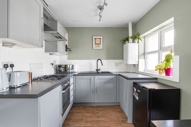 3, Beevor Court, Sapley, Huntingdon. photo 4