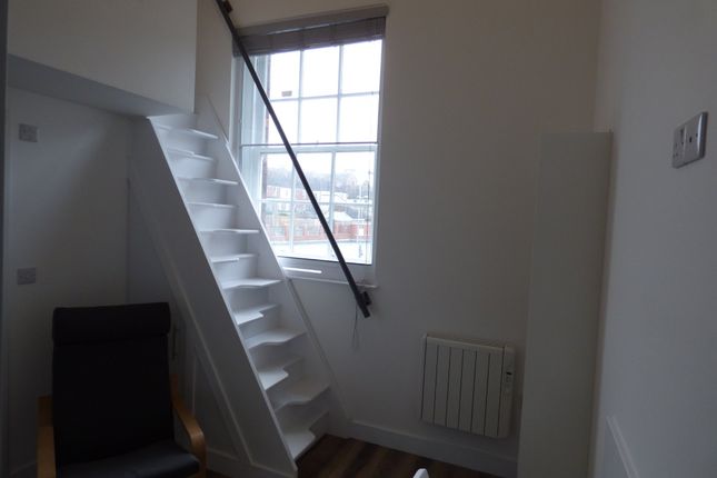 Flat 28 Burkhardt Hall, 175, Victoria Road, Swindon photo 4