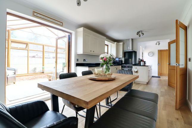 20 Crackle Hill, Doncaster photo 2