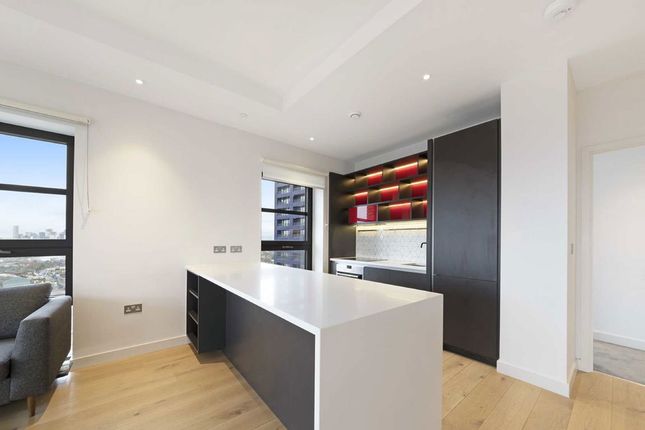 Flat 1408, Amelia House, 41, Lyell Street, London photo 4