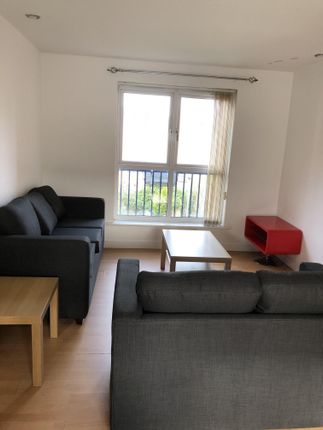 Thumbnail Flat to rent in Stretford Road, Hulme, Manchester