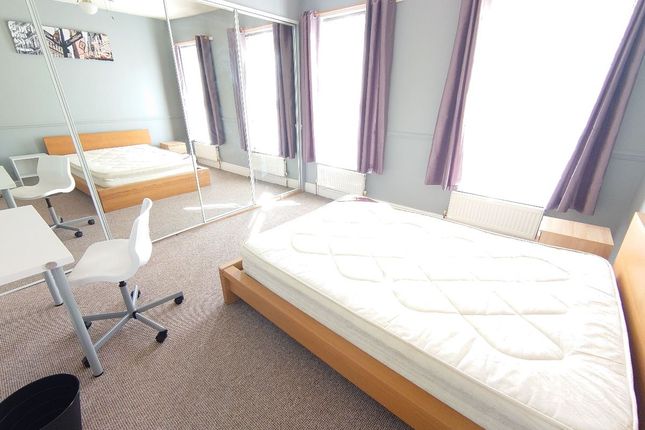 12 Birstall Road, Liverpool photo 3