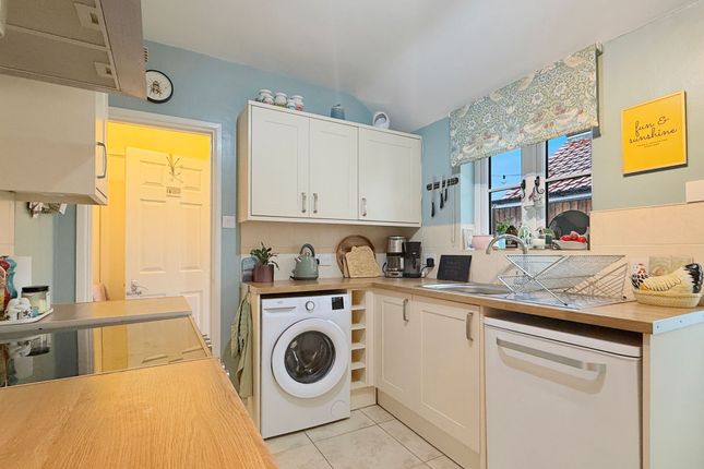2 Hamblin Road, Woodbridge photo 5