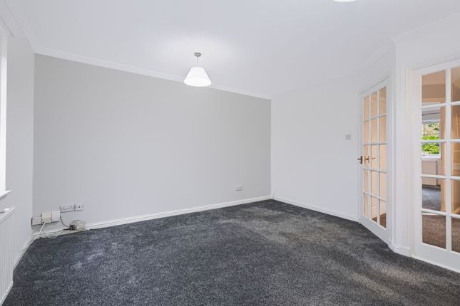 18 Lyness Court Millfield Drive, Falkirk photo 4