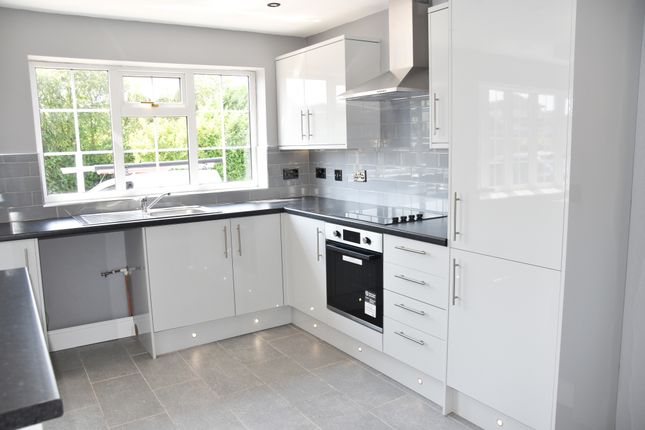 53, Ramage Grove, Stoke-on-Trent photo 4