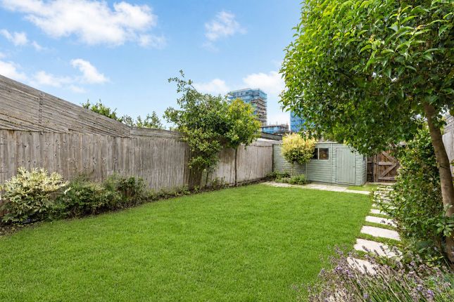 27, Woodstock Road, London photo 4
