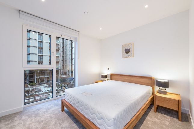 Flat to rent in Lincoln Building, White City Living, Shepherd's Bush