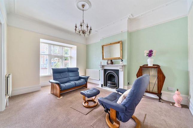 30, Kent Road, East Molesey photo 4