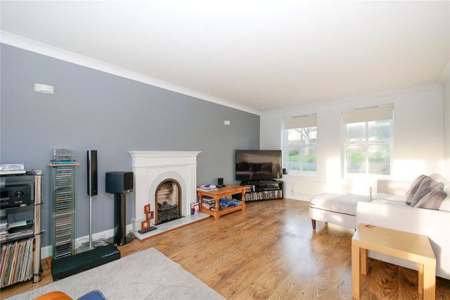 4, Highmoor Walk, Baildon photo 3