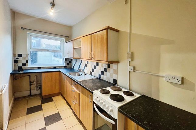 8, Alexandra Street, Port Talbot photo 3