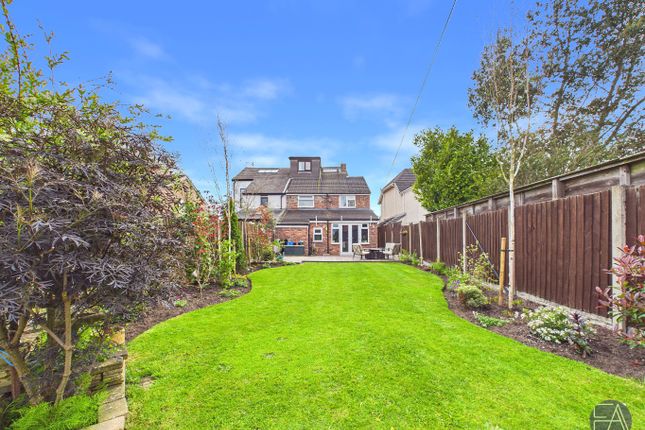 7 Coronation Avenue, Formby, Merseyside photo 3