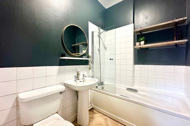 Flat 1, Church Hill Lodge, Newhaven photo 4