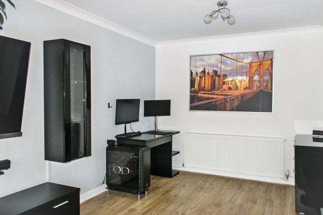23, Laird's Drive, Clackmannan photo 4