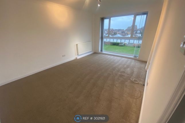 Flat, Wentworth Court Beatty Road, Eastbourne photo 5
