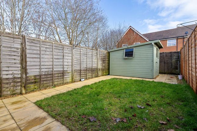28, Hangar Drive, Chichester photo 4