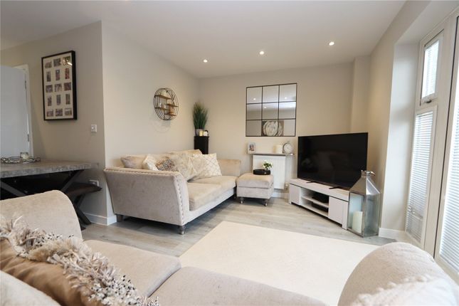 5, Kinderfield Close, Milton Keynes photo 4
