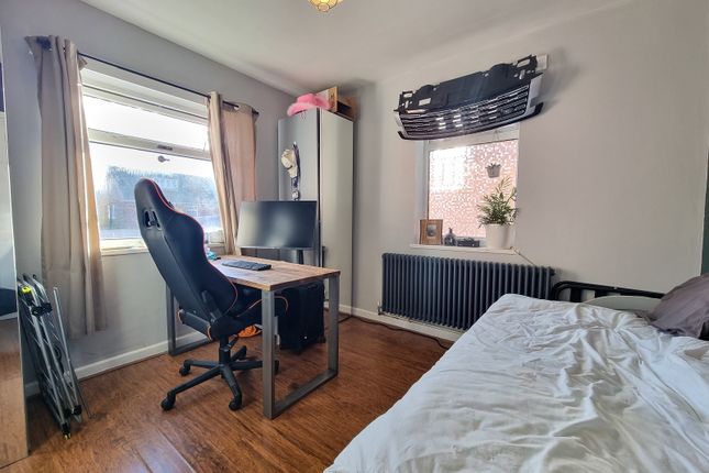 Flat for sale in Mirador Crescent, Uplands, Swansea, City And County Of Swansea.