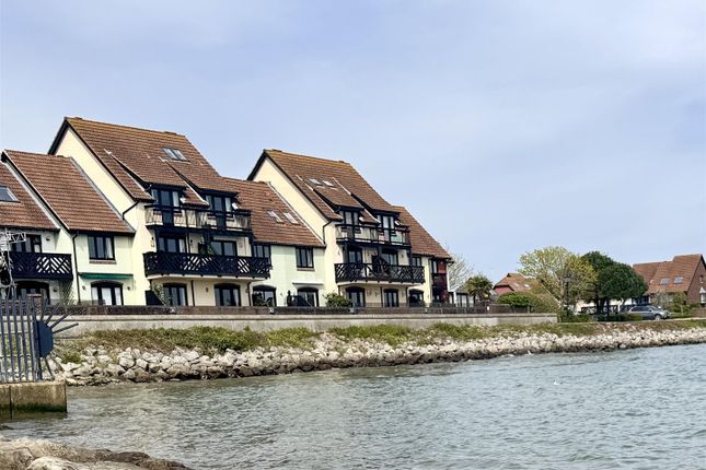 2-bed house on Hythe Marina Village, 40, Shamrock Way, Southampton, £399,000