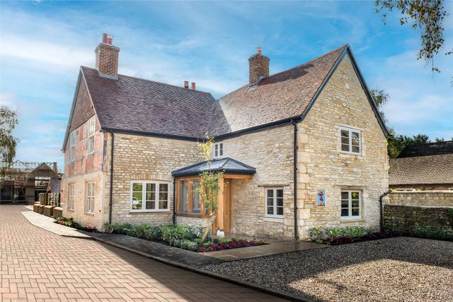 Detached house for sale in The Old Bell, The Bell Inn, Standlake, Oxfordshire OX29