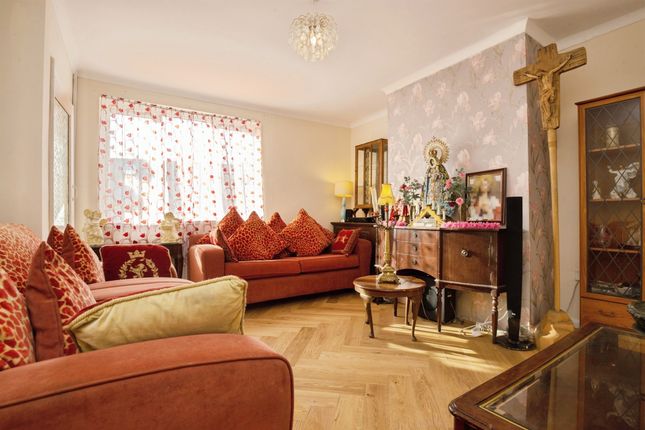 82, Snowden Road, Cardiff photo 3