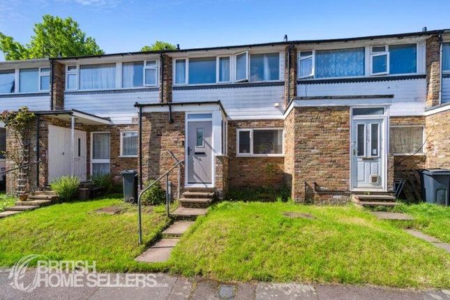 Terraced house for sale in Woodley Hill, Chesham