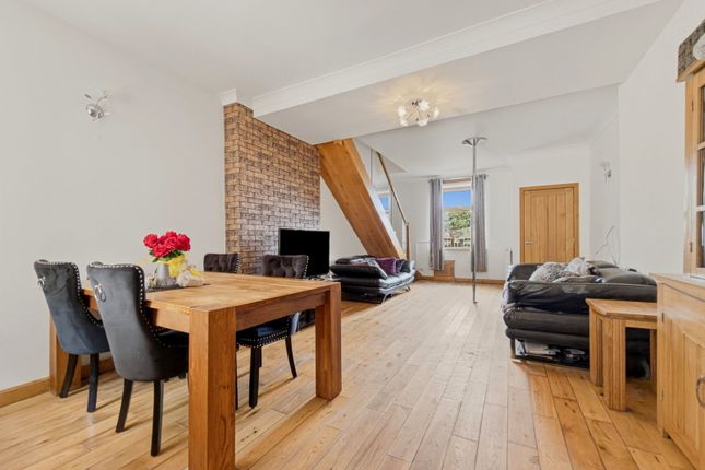 6, Rose Place, Accrington photo 2