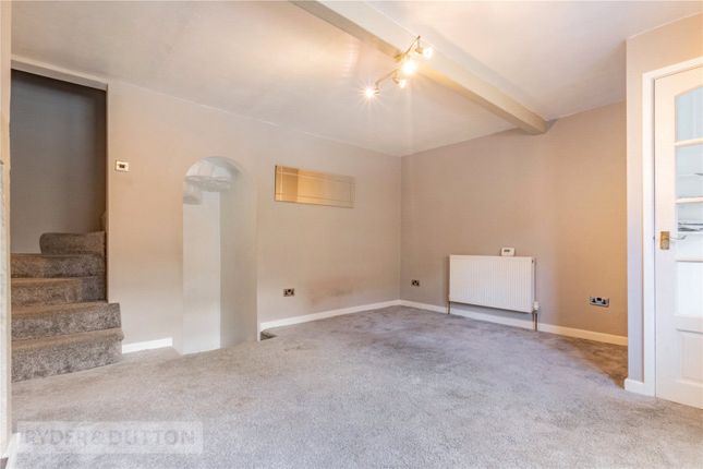 129, Woodhead Road, Holmfirth photo 4