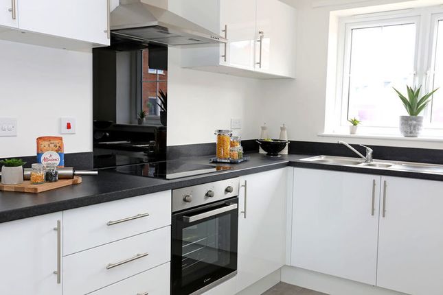 11, Wellington Crescent, Leeds photo 2