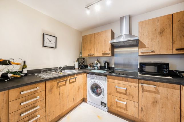 Apartment 8, Middleton House,, Pilley Lane, Gloucestershire photo 2