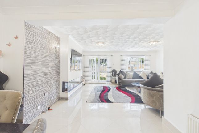 4a, Courtlands Avenue, Berkshire photo 4
