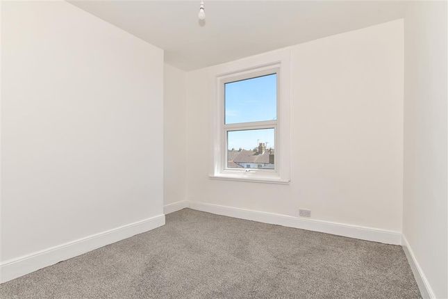 Alma Road, Sheerness photo 5