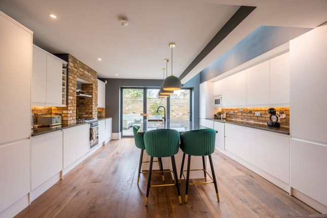 End terrace house to rent in Railton Road, Herne Hill, London
