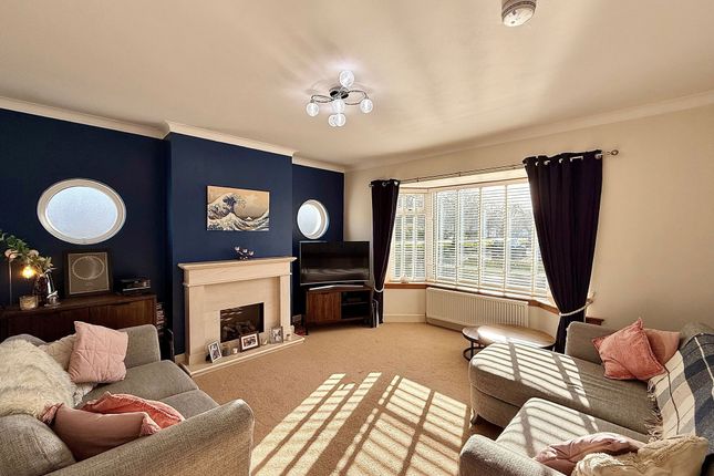 11 Cherry Hill Road, Ayr photo 2