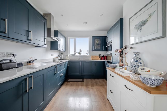 20, Richmond Way, St. Ives photo 4