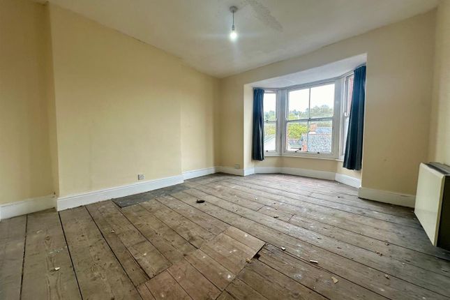 Flat for sale in Gold Street, Tiverton