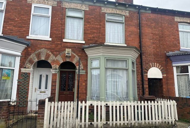 Terraced house to rent in Blenheim Street, Hull