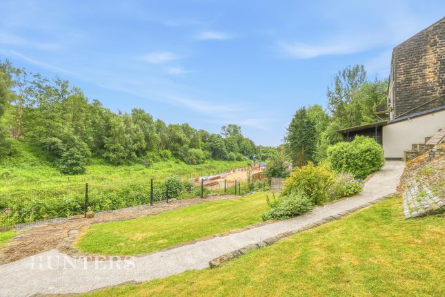 6, Rock Nook, Littleborough photo 4
