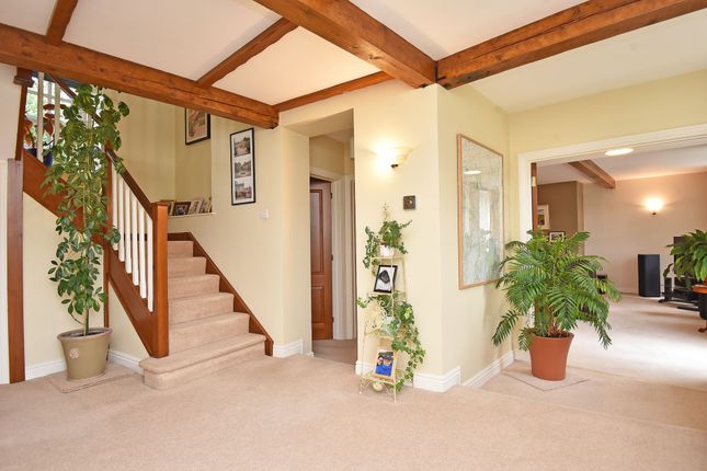 1 Home Farm Square, Harrogate photo 5