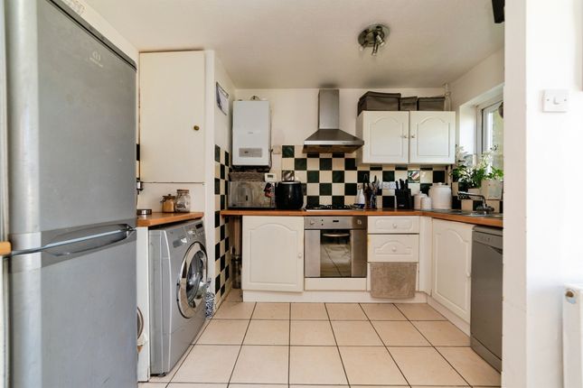 62, Chase Hill Road, Arlesey photo 4