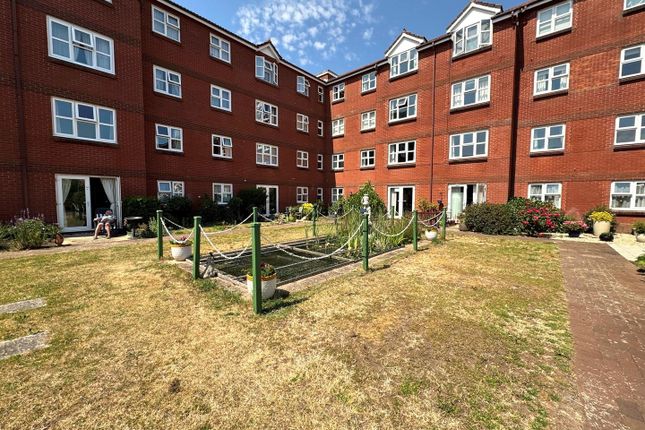 Flat 39, Jenner Court, Stavordale Road, Weymouth photo 3