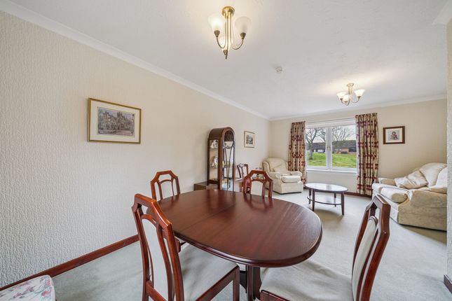 14 Wellmeadow Green, Glasgow photo 4